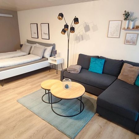 Kleine Auszeit - 2-Zimmer Ferienwohnung Spiez Ngoại thất bức ảnh
