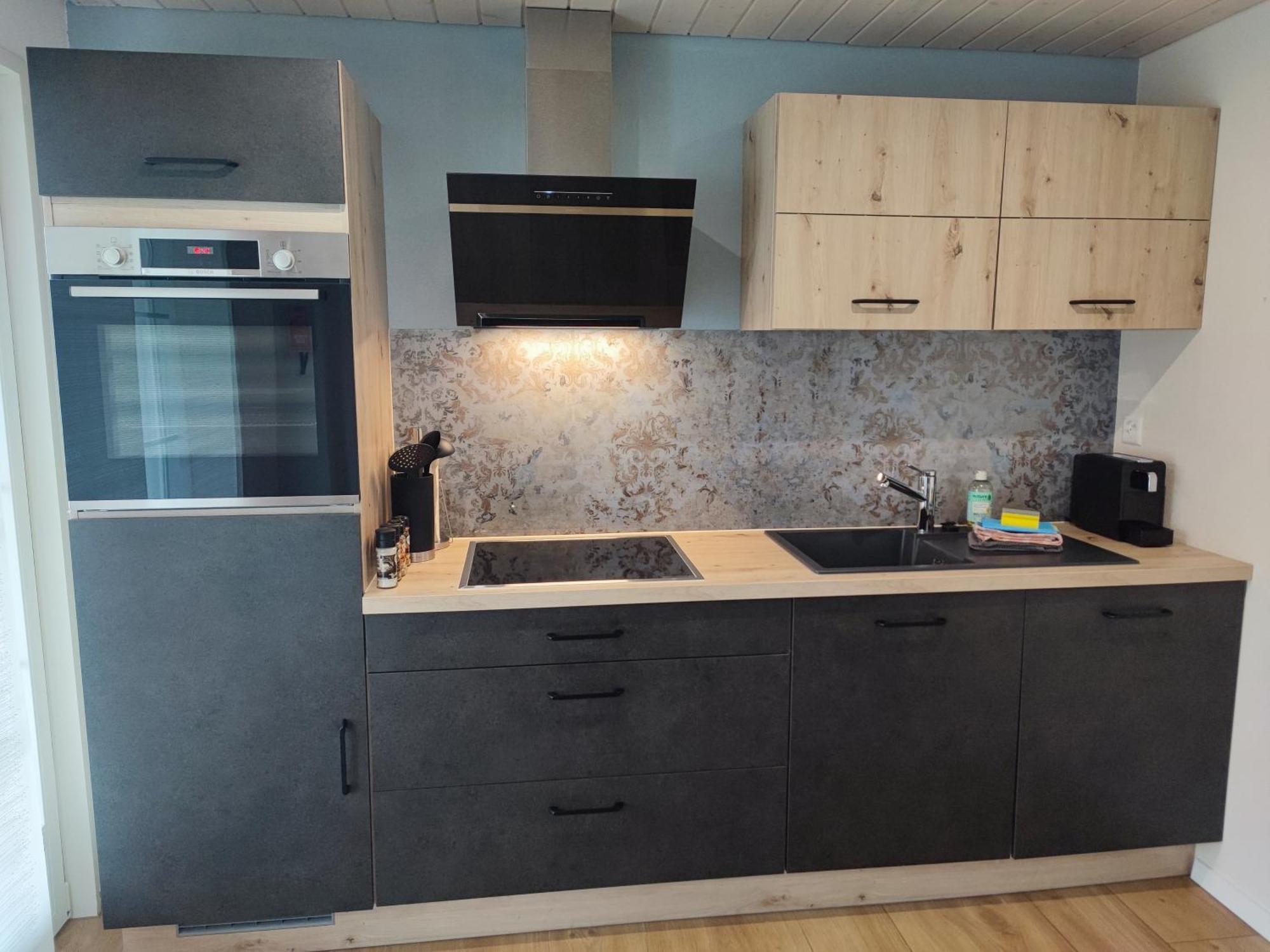 Kleine Auszeit - 2-Zimmer Ferienwohnung Spiez Ngoại thất bức ảnh